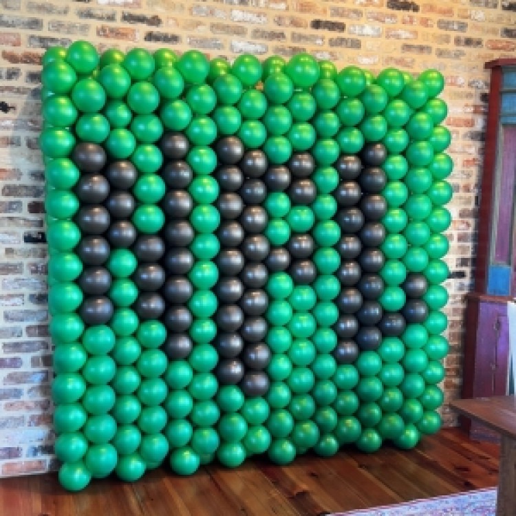 Square Pack Wall