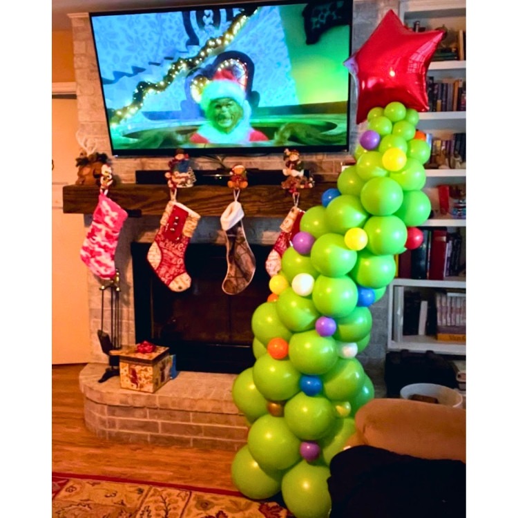 Grinch Tree Column