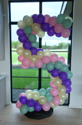 Large Framed Number/Letter Basic Balloon Sculpture