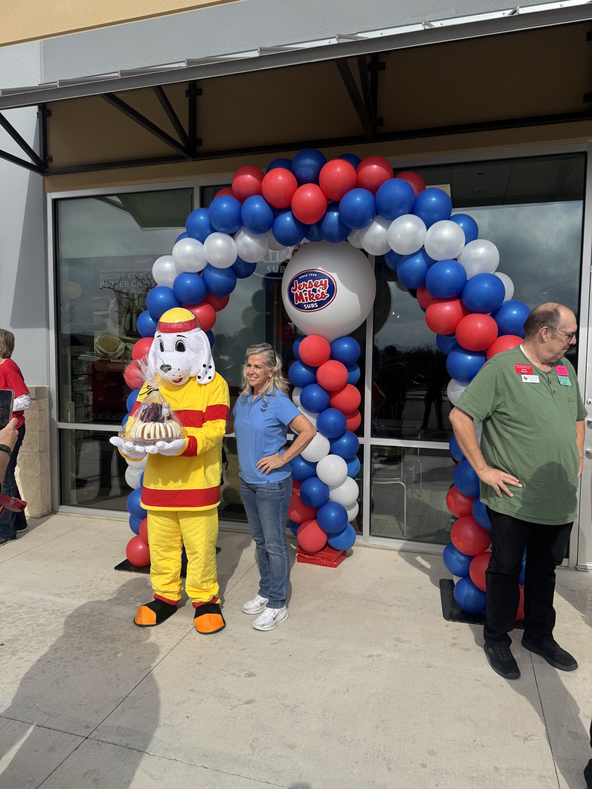 Corporate balloon installation created by Balloon Man