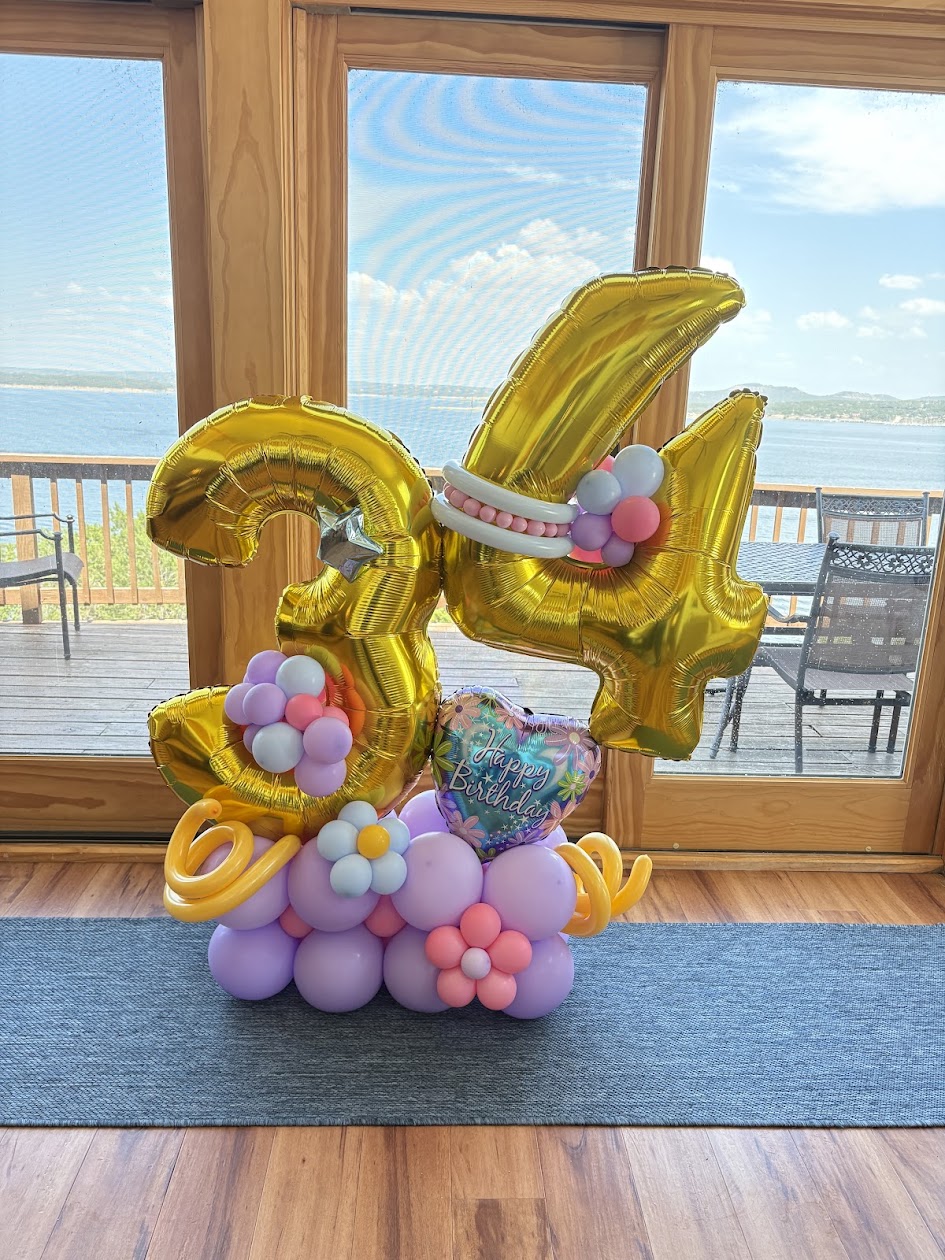 Birthday balloons in Cibolo by Balloon Man
