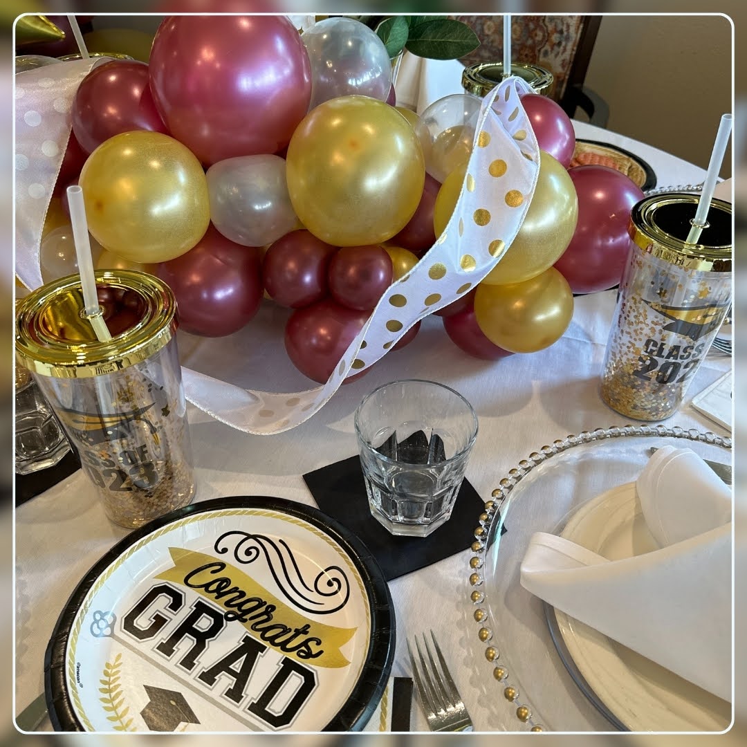 Graduation balloon display created by Balloon Man